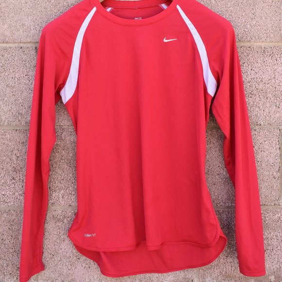 Nike Tops - Nike Active Wear Long Sleeve